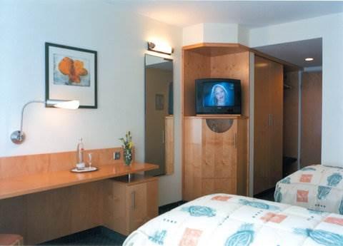 BEST WESTERN PLUS Steubenhof Hotel City Airport City Airport Mannheim Exterior foto