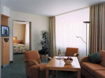 BEST WESTERN PLUS Steubenhof Hotel City Airport City Airport Mannheim Exterior foto
