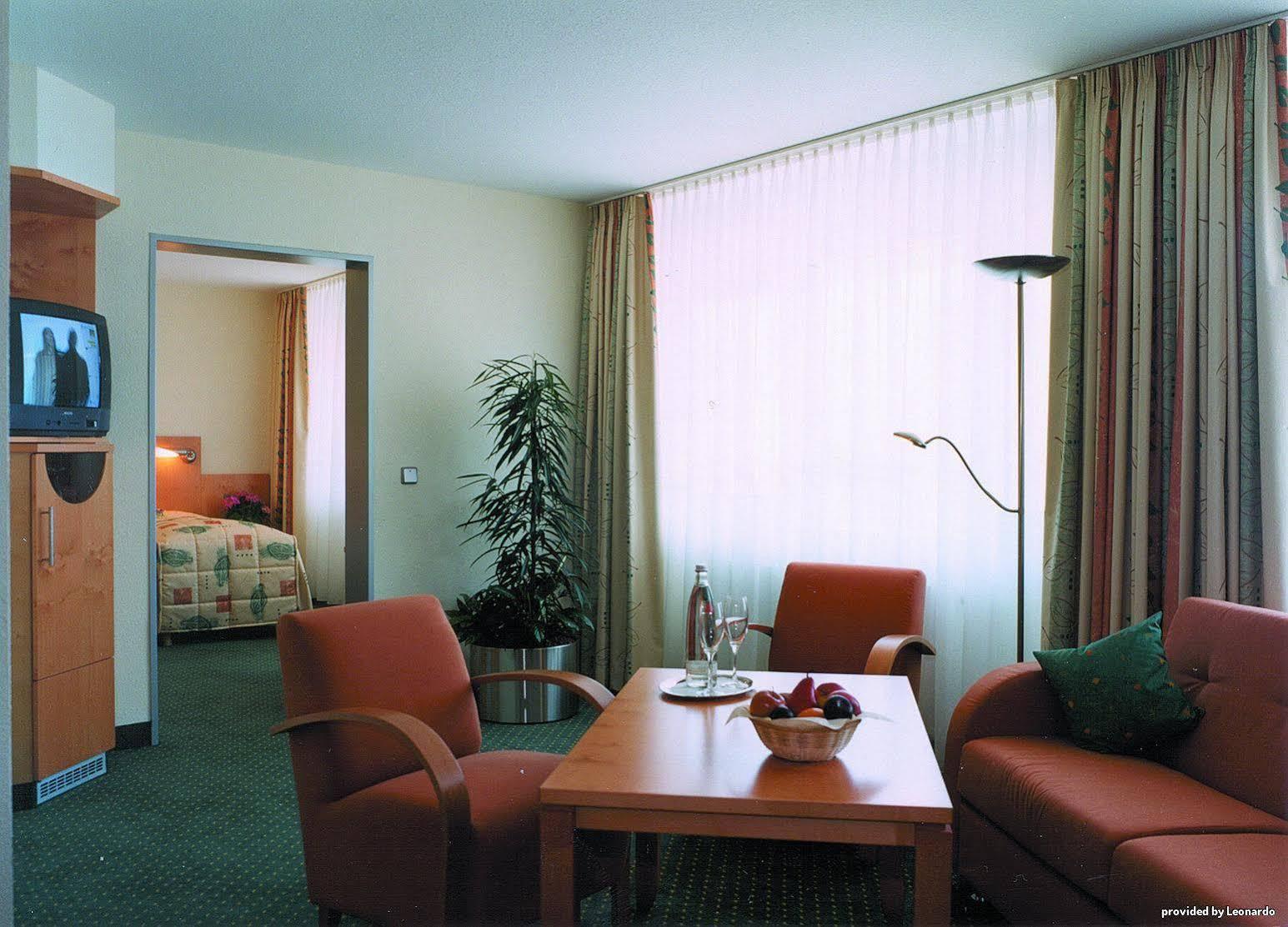 BEST WESTERN PLUS Steubenhof Hotel City Airport City Airport Mannheim Exterior foto