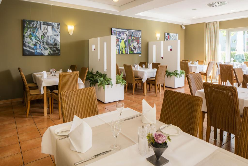 BEST WESTERN PLUS Steubenhof Hotel City Airport City Airport Mannheim Exterior foto
